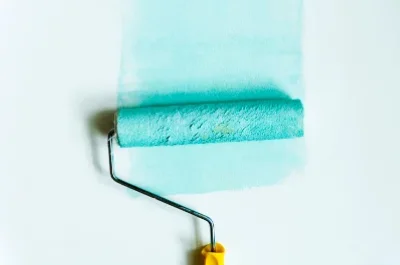 Peinture intérieure à Neuvillette — murs, plafonds et boiseries